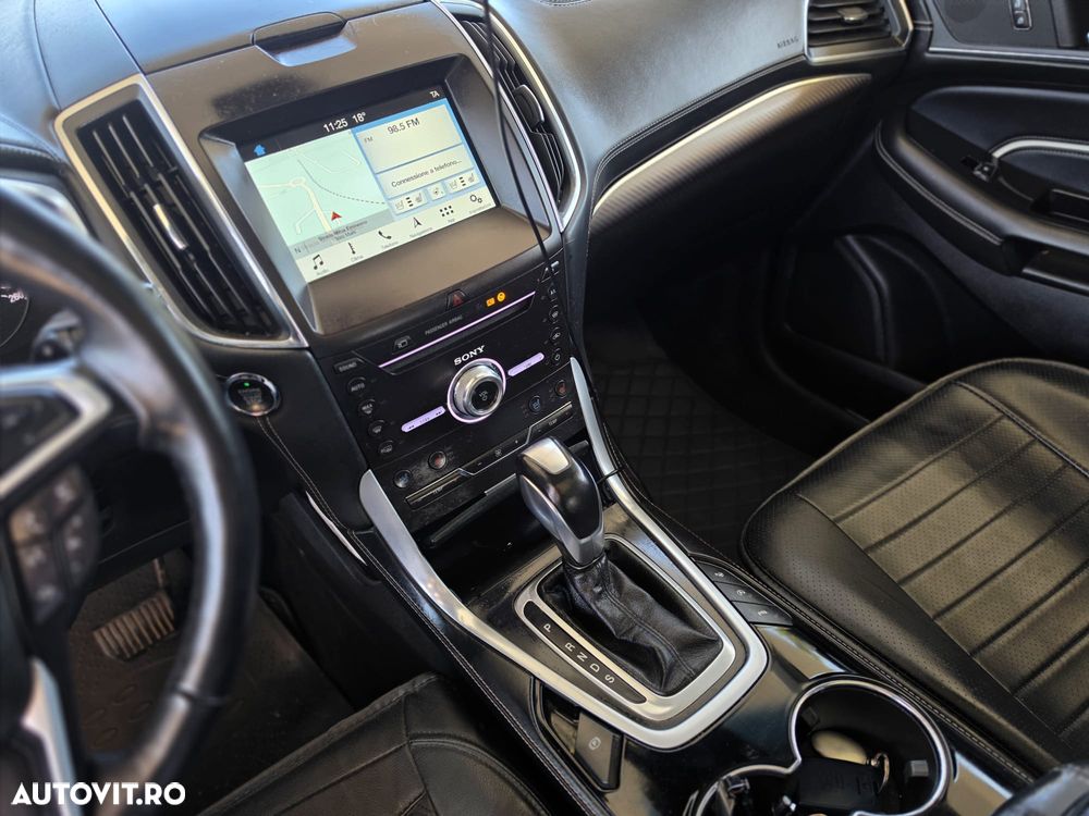 Ford Edge - 20