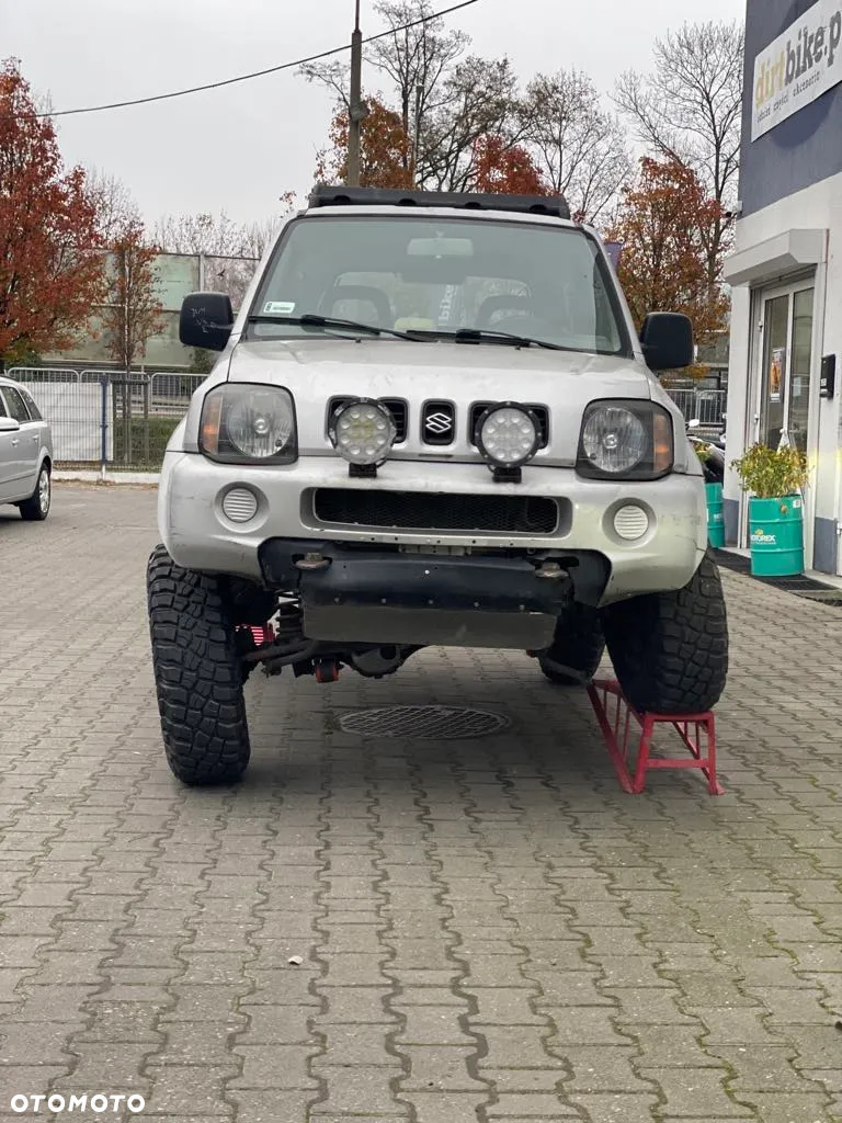 Suzuki Jimny - 18