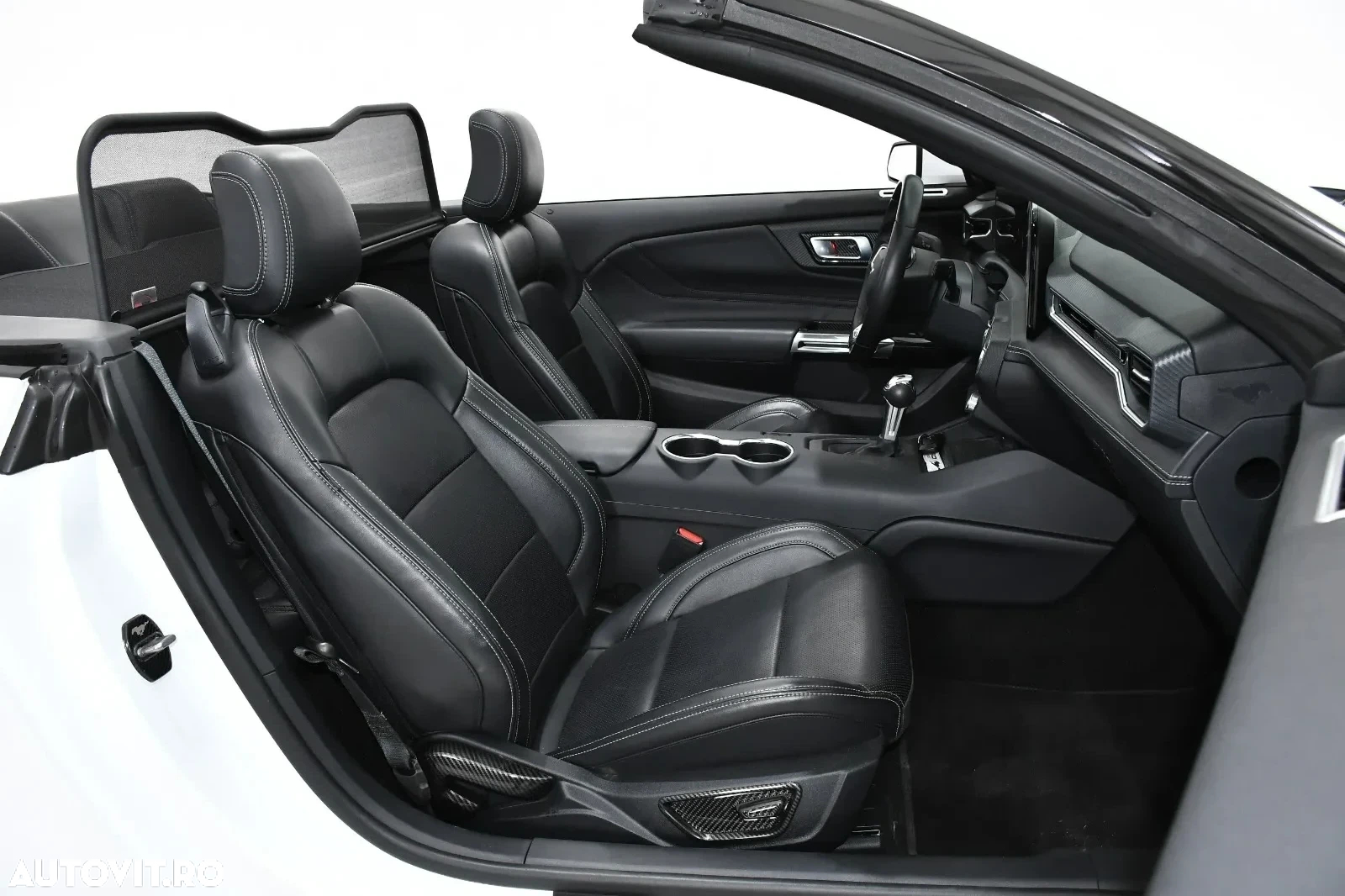 Ford Mustang Cabrio 2.3 Eco Boost - 11