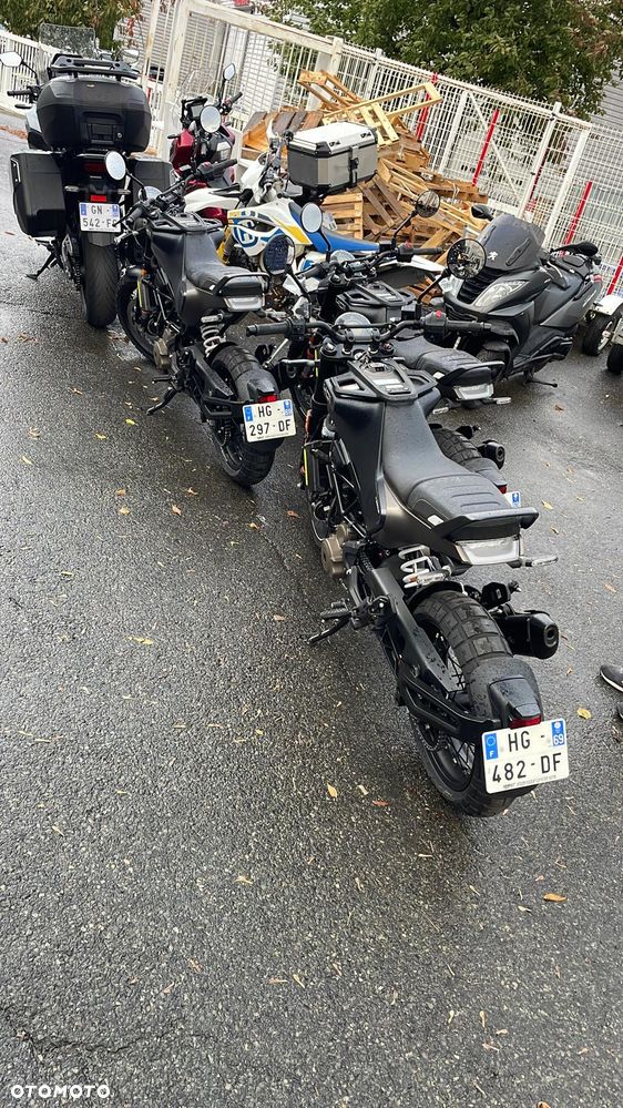 Husqvarna Svartpilen - 25