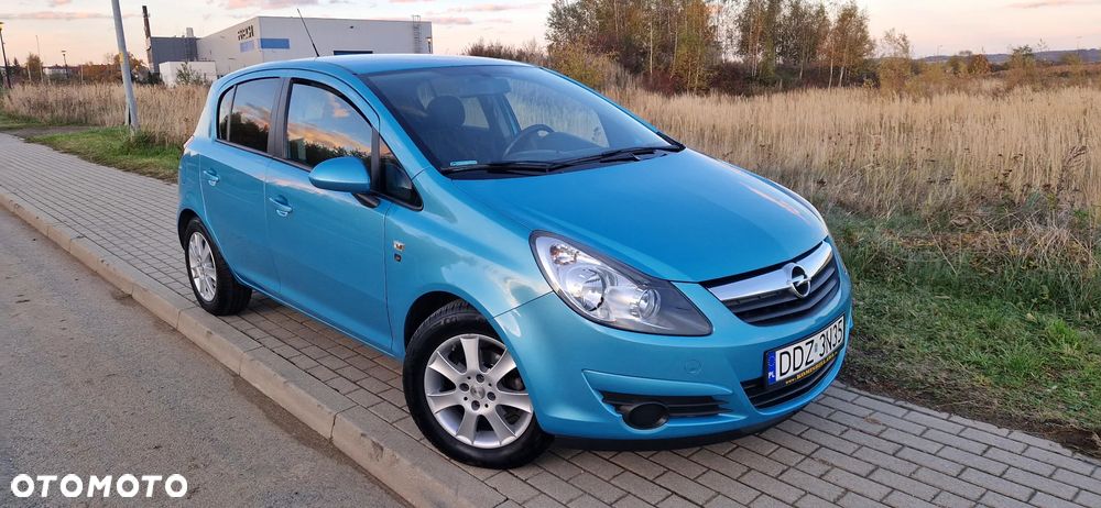 Opel Corsa 1.2 16V Essentia - 3