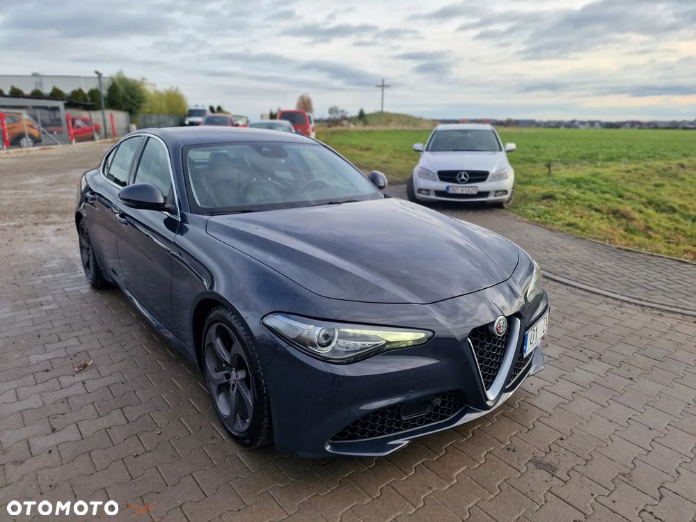 Alfa Romeo Giulia 2.2 D Turbo Super - 7