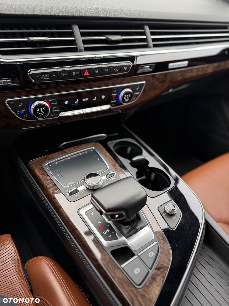 Audi Q7 3.0 TDI Quattro Tiptronic - 19