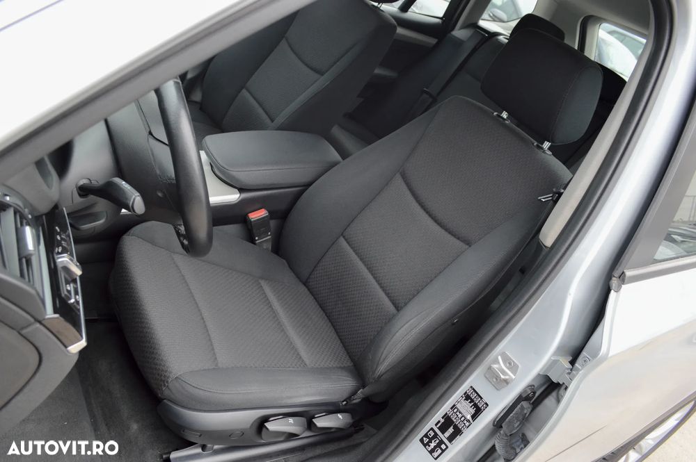 BMW X3 xDrive20d AT Advantage - 27
