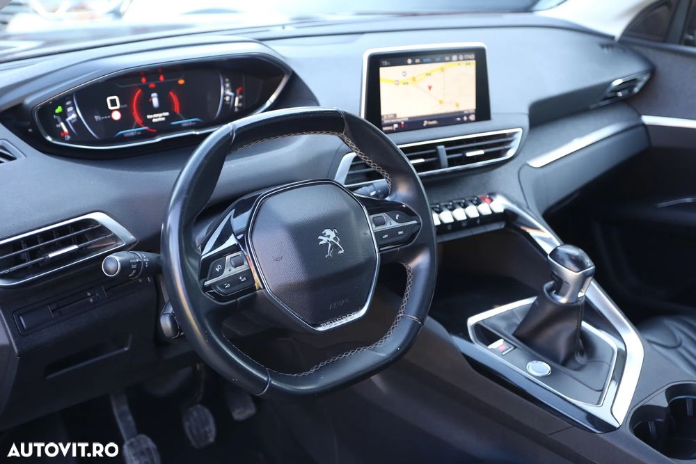 Peugeot 3008 PureTech 130 Stop & Start Allure - 12