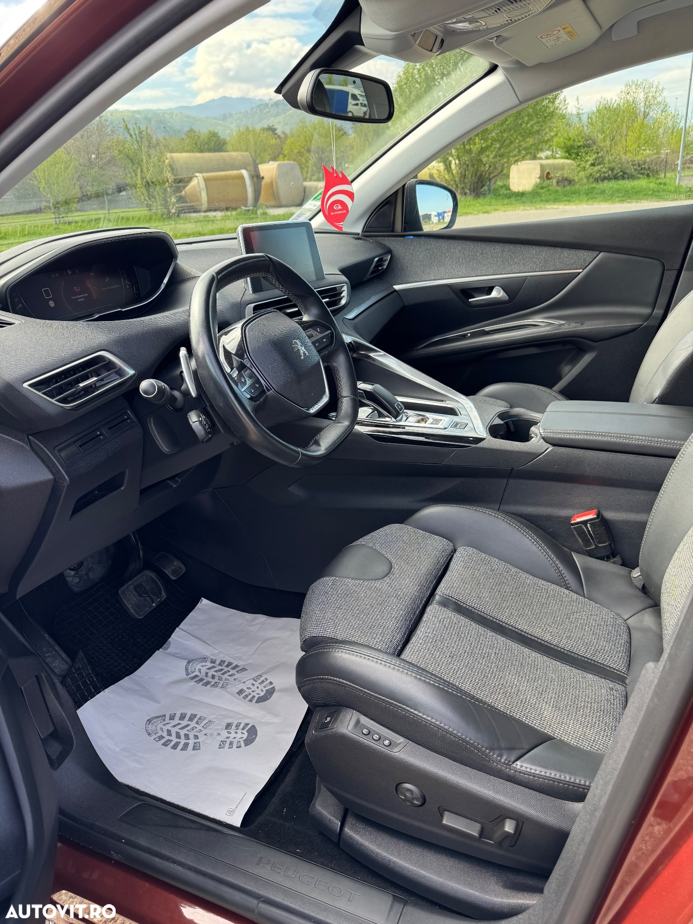 Peugeot 3008 1.2 PureTech Turbo S&S EAT6 Allure - 6