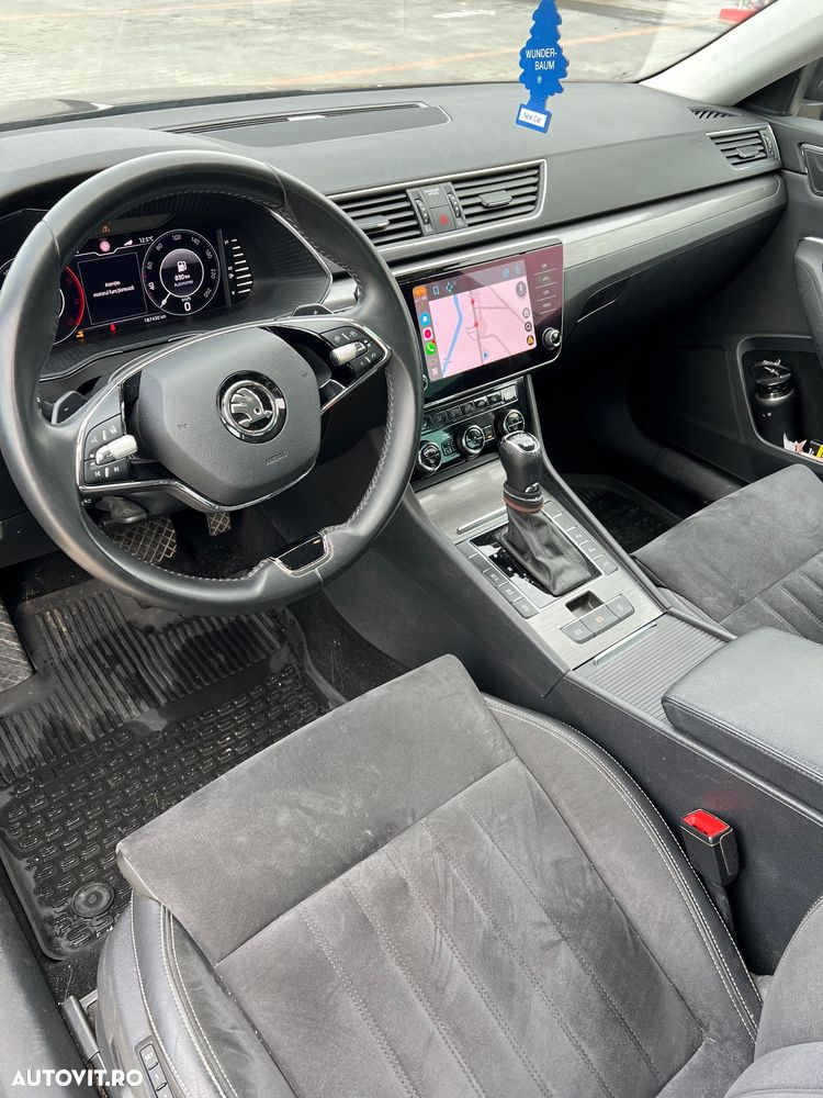 Skoda Superb 2.0 TDI 4x4 DSG Style - 9