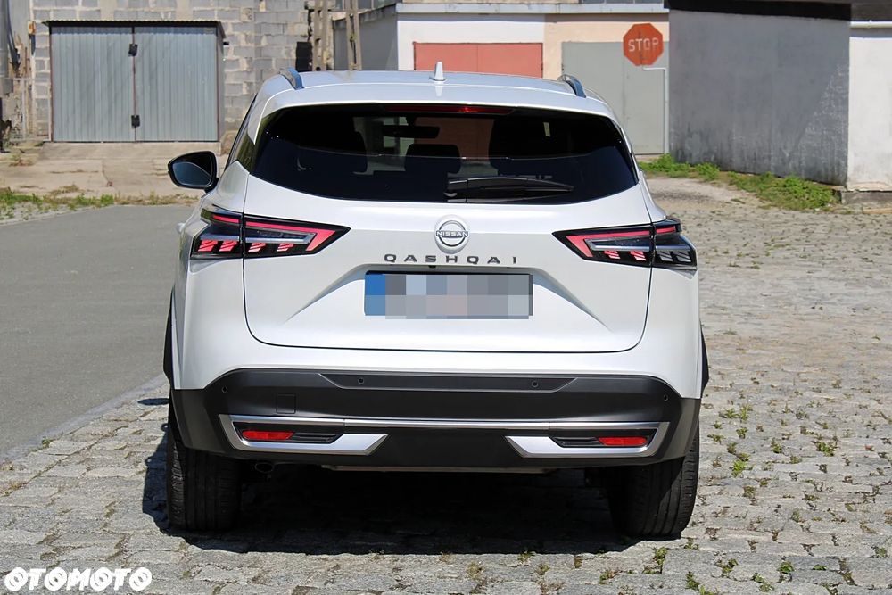Nissan Qashqai 1.3 DIG-T Tekna DCT - 10