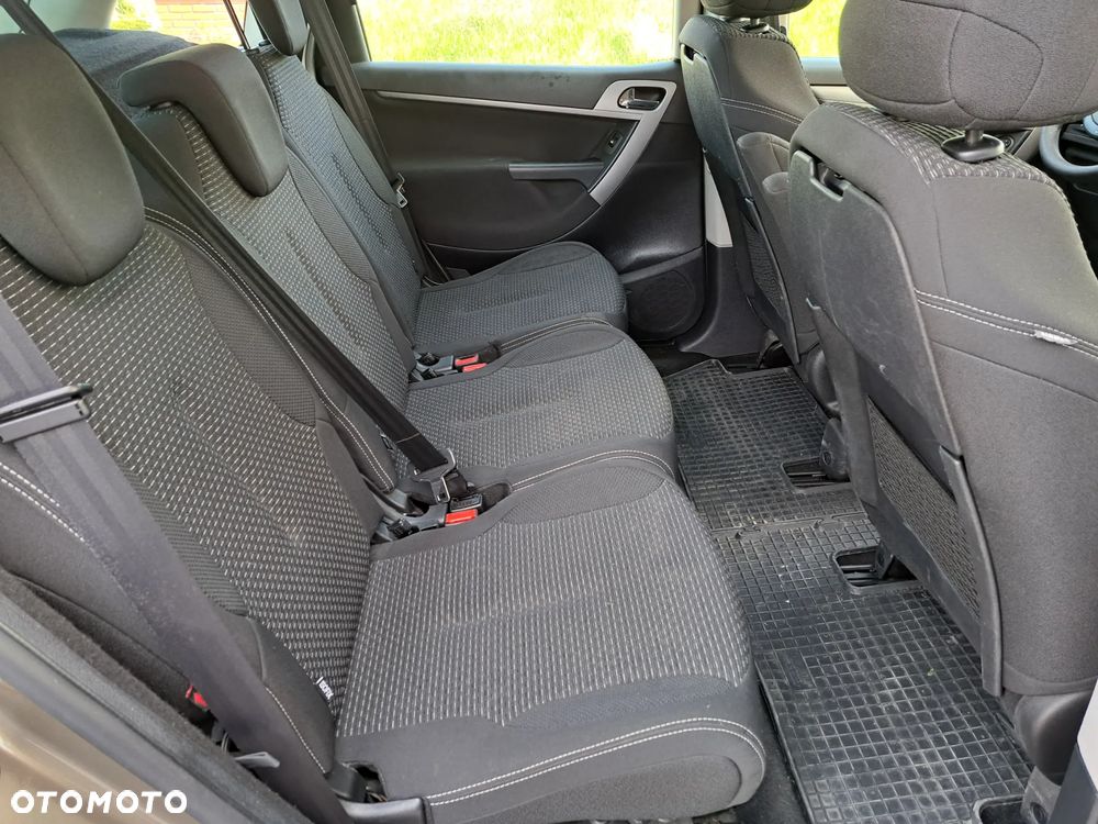 Citroën C4 Picasso - 16