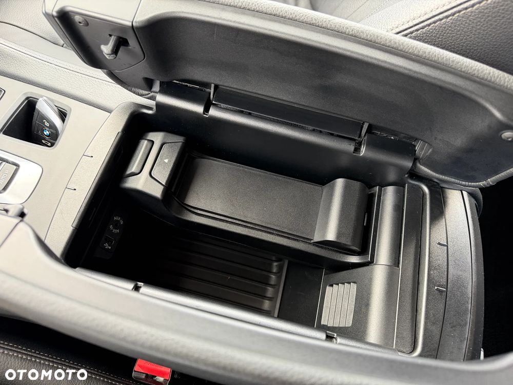 BMW X6 xDrive30d - 25