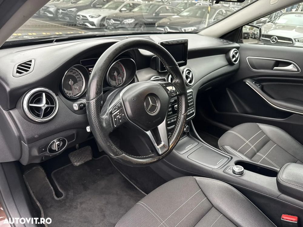 Mercedes-Benz GLA 200 (CDI) d 4Matic 7G-DCT Urban - 9