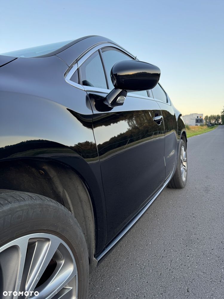 Citroën DS4 2.0 HDi SportChic - 4