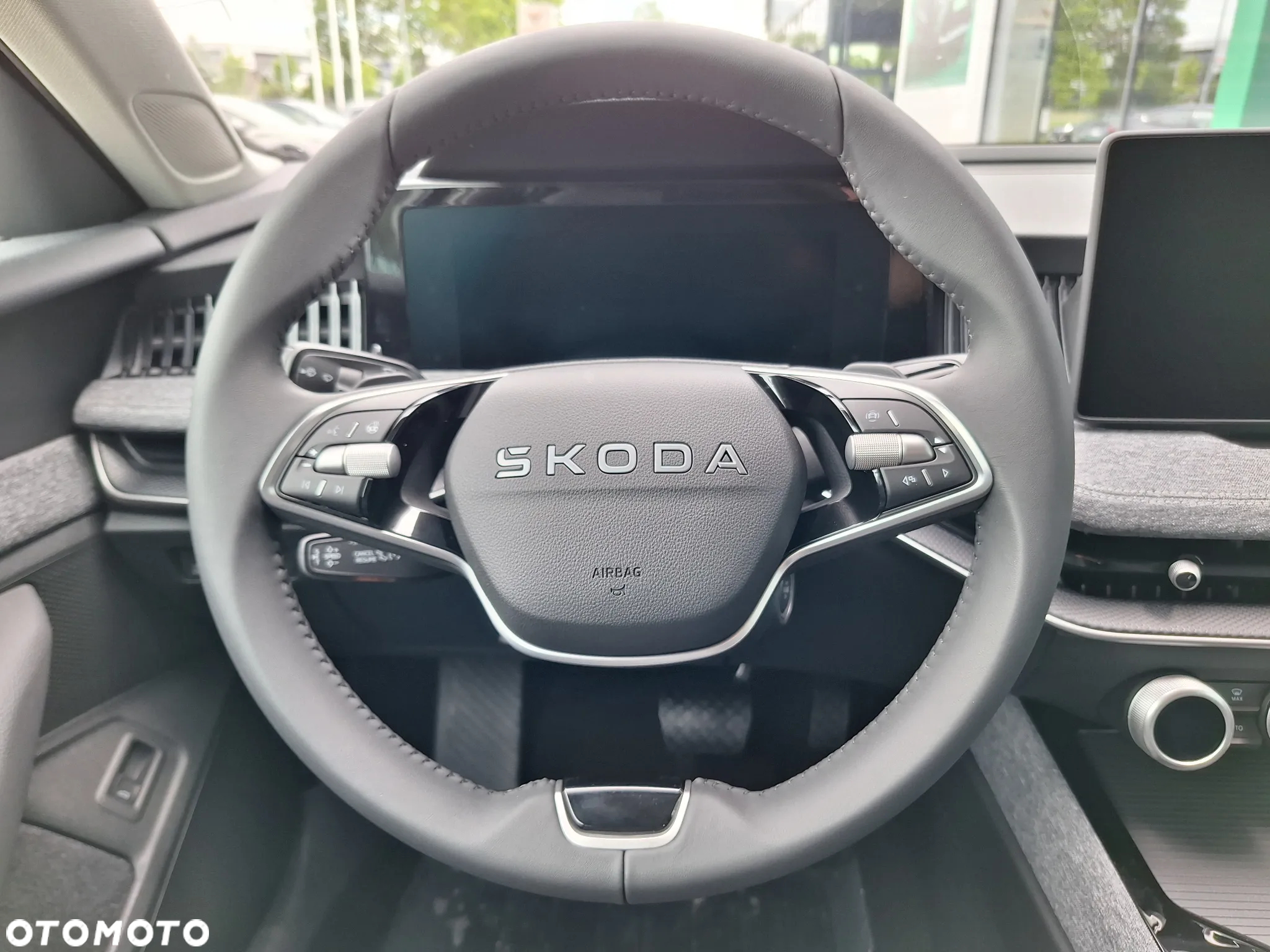 Skoda Superb 2.0 TDI SCR Edition 130 DSG - 18