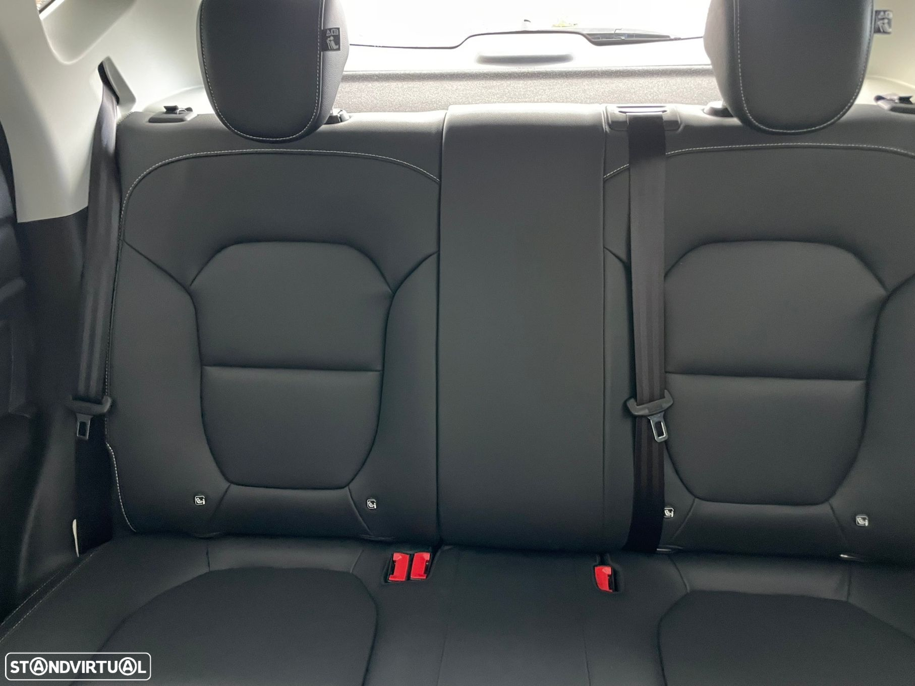 MG ZS EV 44.5 kWh Luxury - 10