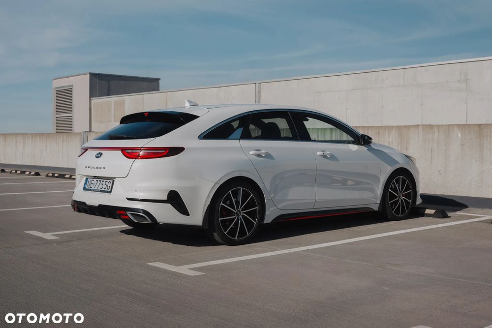 Kia ProCeed - 39