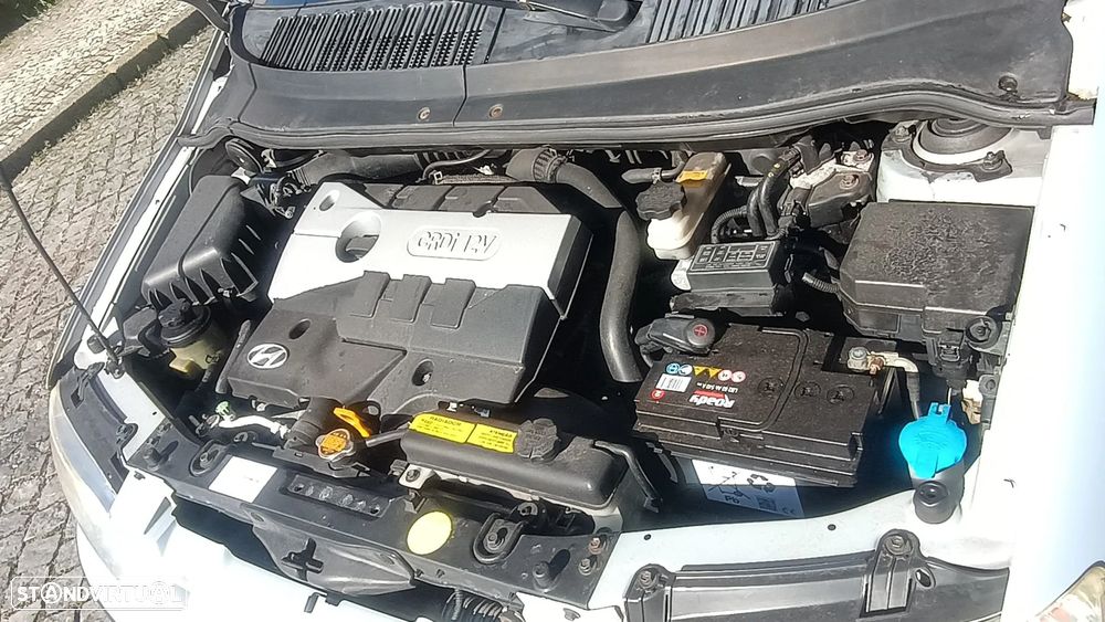 Hyundai Matrix 1.5 CRDi GLS - 5