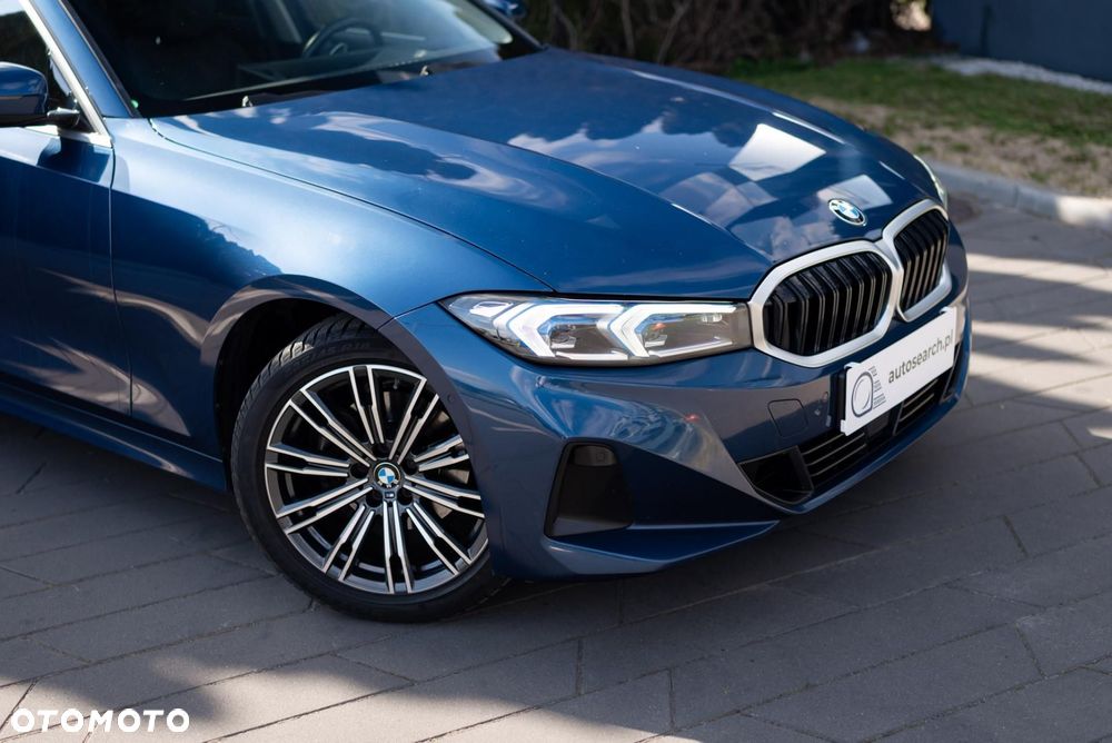 BMW Seria 3 320d xDrive - 38