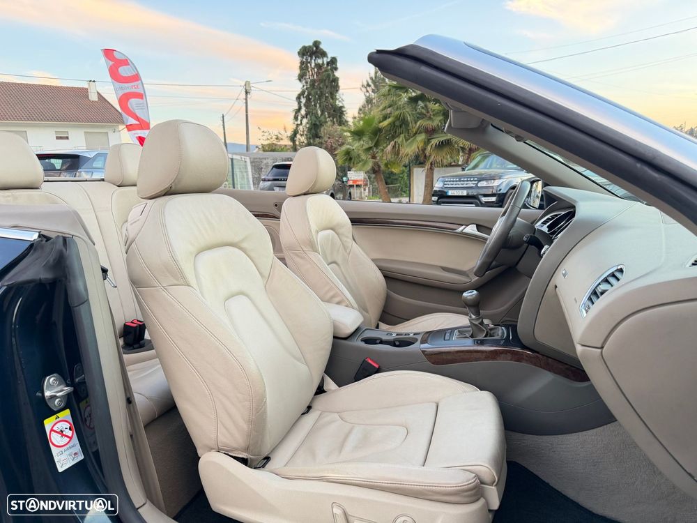 Audi A5 Cabrio 2.0 TDi S-line - 38