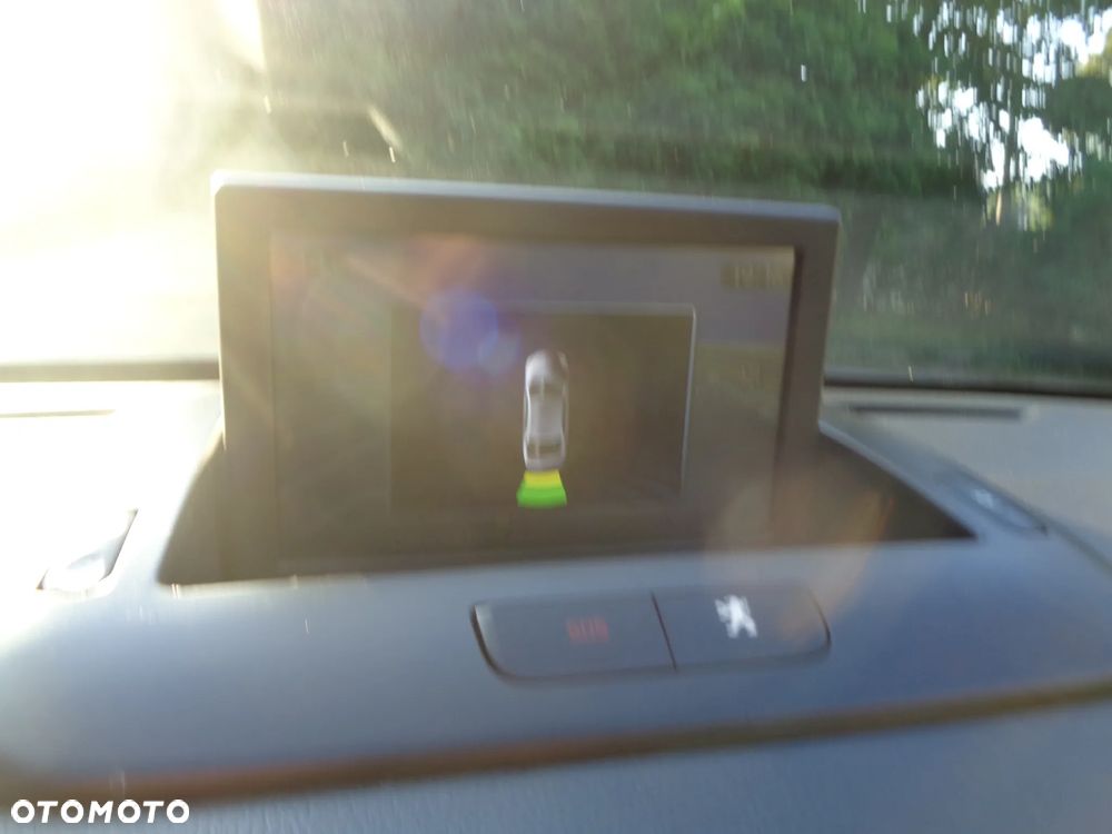Peugeot 3008 HDi FAP 115 Active - 28