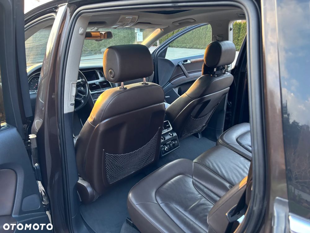Audi Q7 - 16