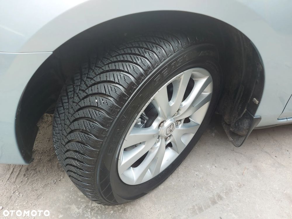 Mazda 3 1.6 Sport Active - 34