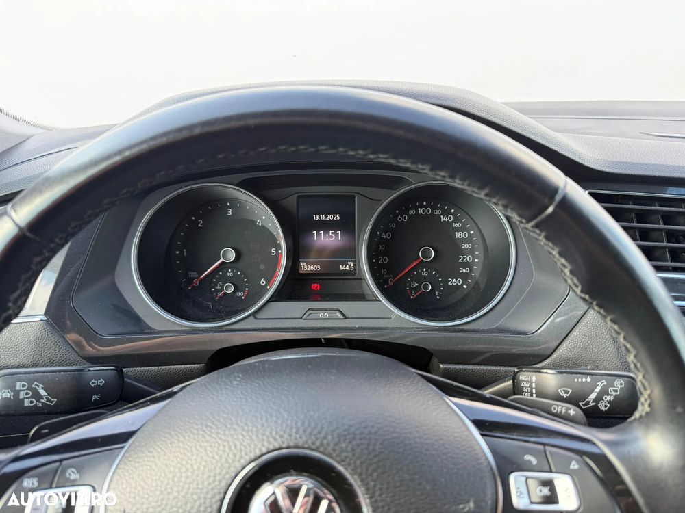 Volkswagen Tiguan 2.0 TDI DPF DSG 4Mot Comfortline - 11
