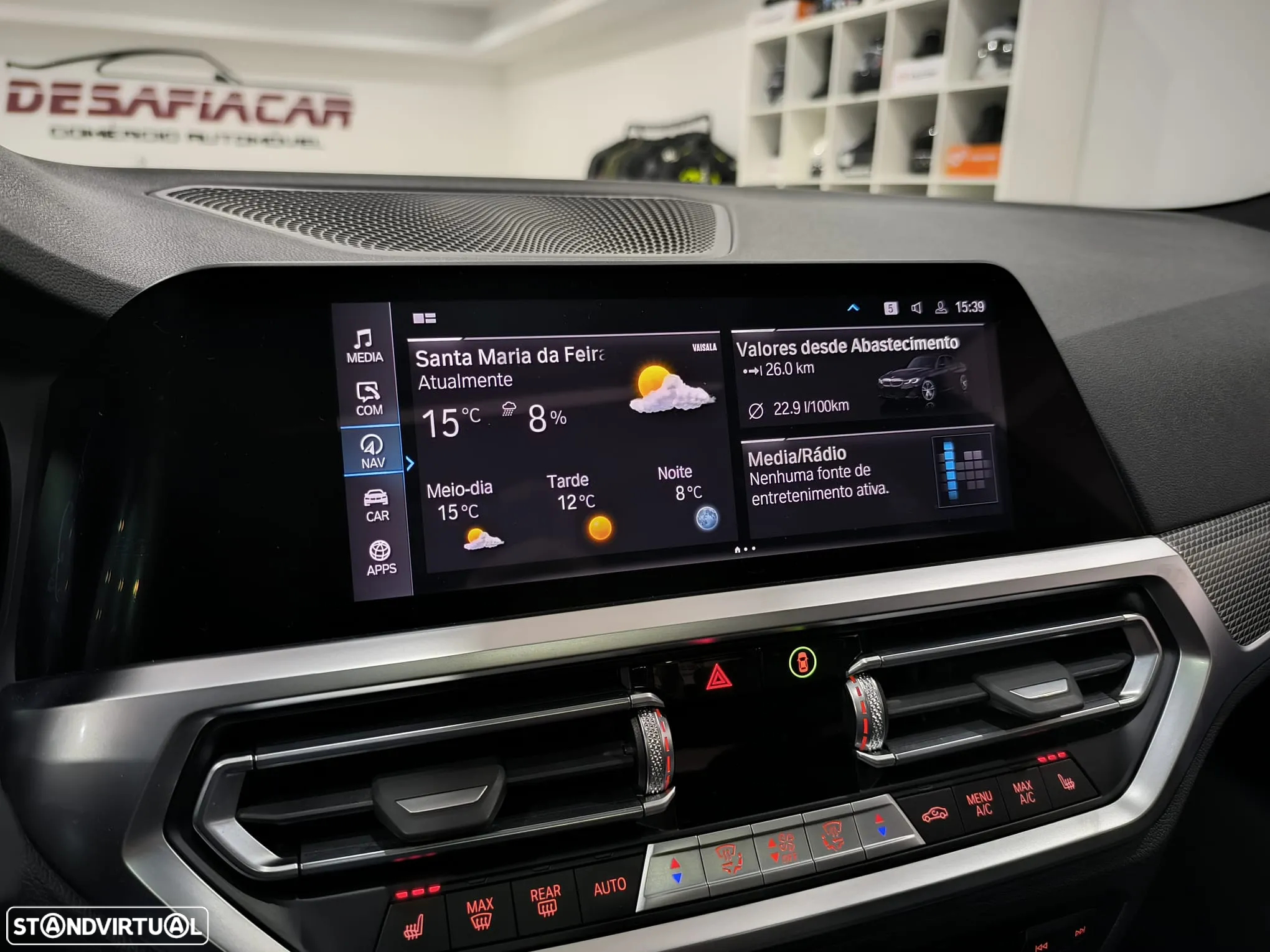 BMW 330 e Pack Desportivo M Auto - 57