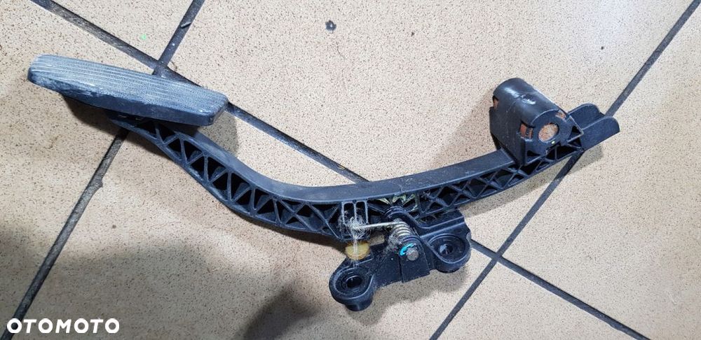 Kia Sportage II Potencjometr Pedał Gazu - 1