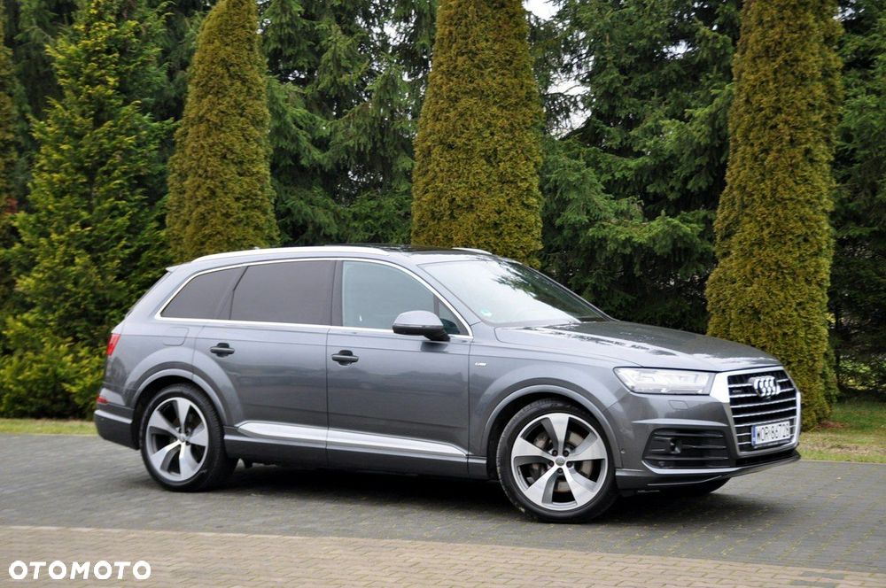 Audi Q7 - 4