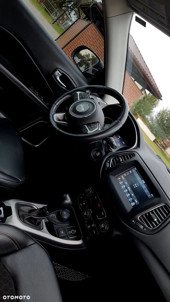 Jeep Compass - 19