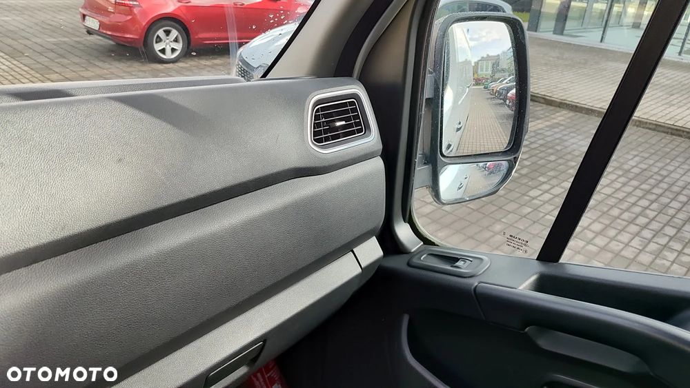 Opel Movano - 23