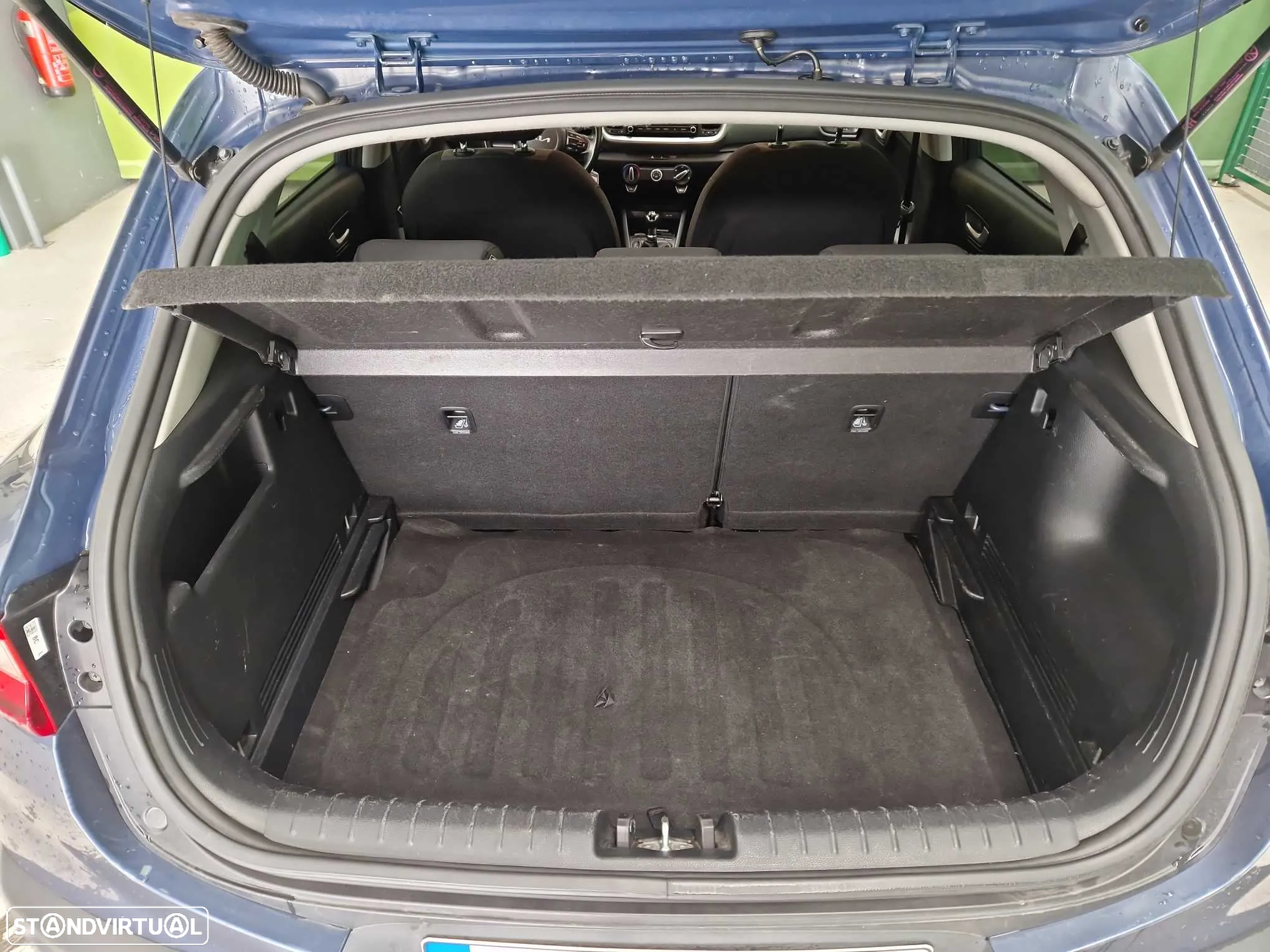Kia Stonic 1.0 T-GDI GT Line - 10