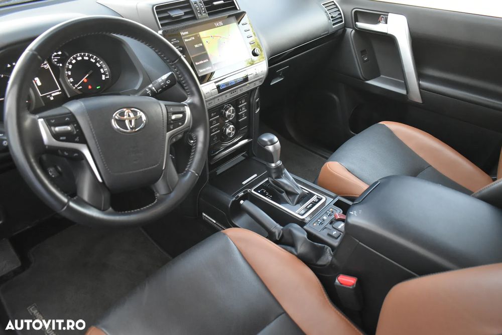 Toyota Land Cruiser 2.8l D-4D 204 CP A/T 7 locuri Luxury AVS Black - 13