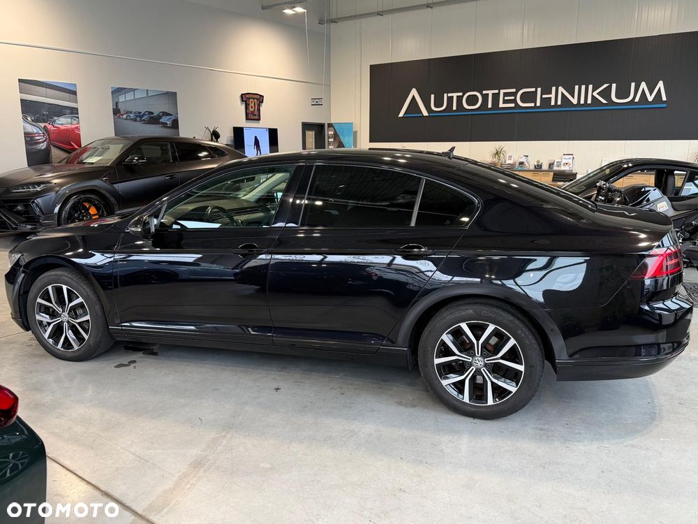 Volkswagen Passat 1.8 TSI BMT Comfortline DSG - 18
