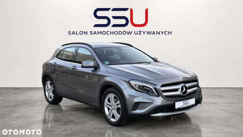 Mercedes-Benz GLA 200 Style - 10