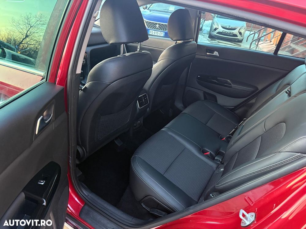 Kia Sportage - 12