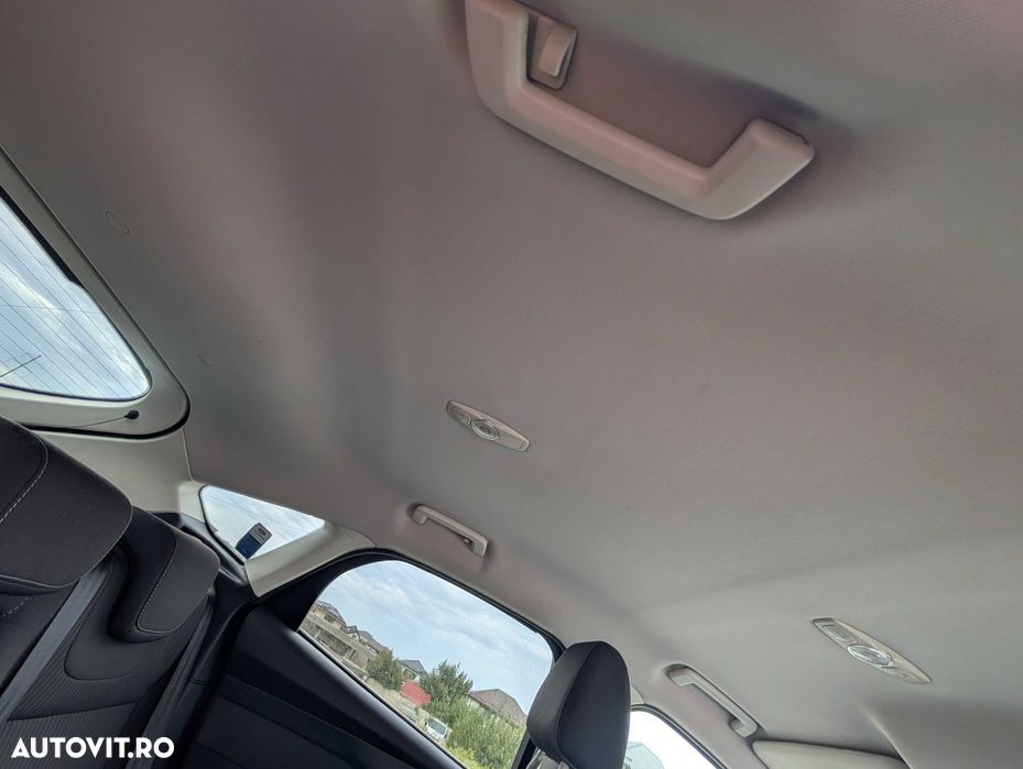 Ford Focus - 10