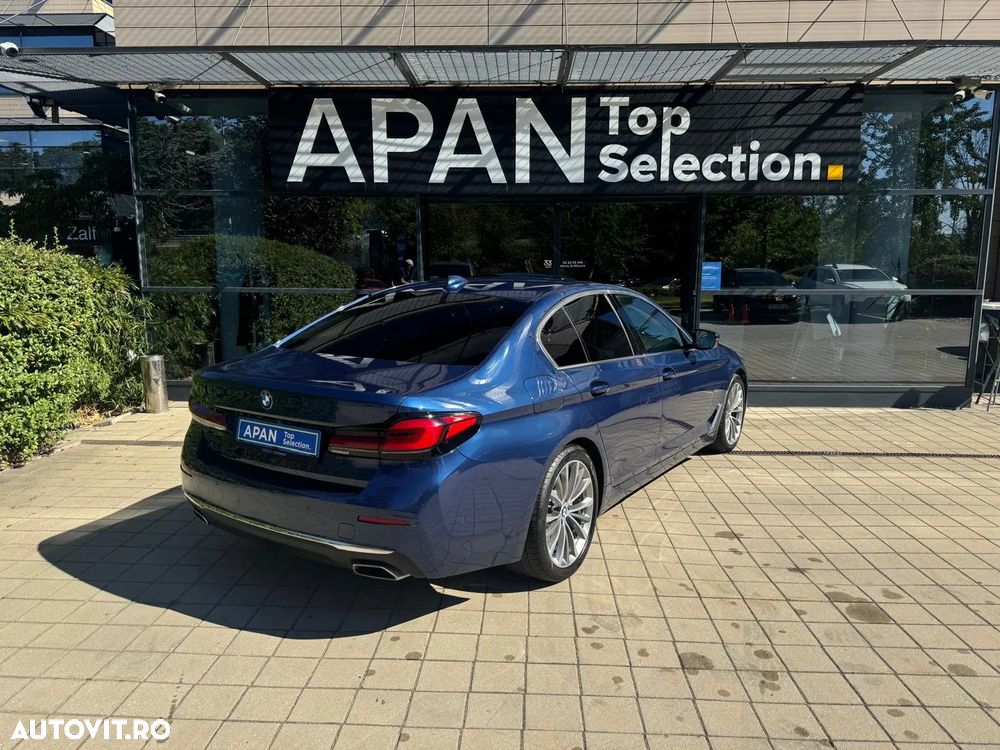 BMW Seria 5 530d xDrive AT MHEV - 4