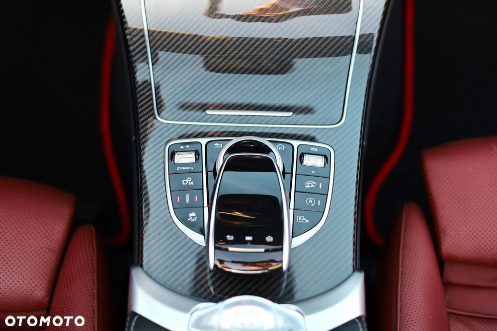 Mercedes-Benz Klasa C AMG 43 Cabrio 4Matic AMG Speedshift TCT 9G - 28