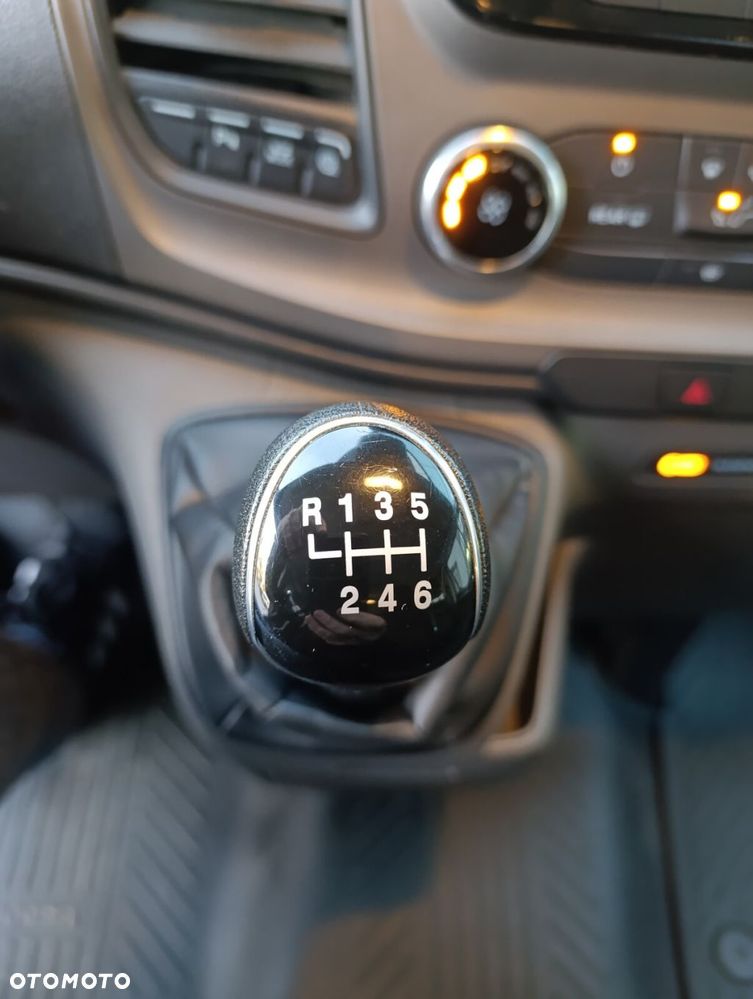 Ford Transit Custom - 26