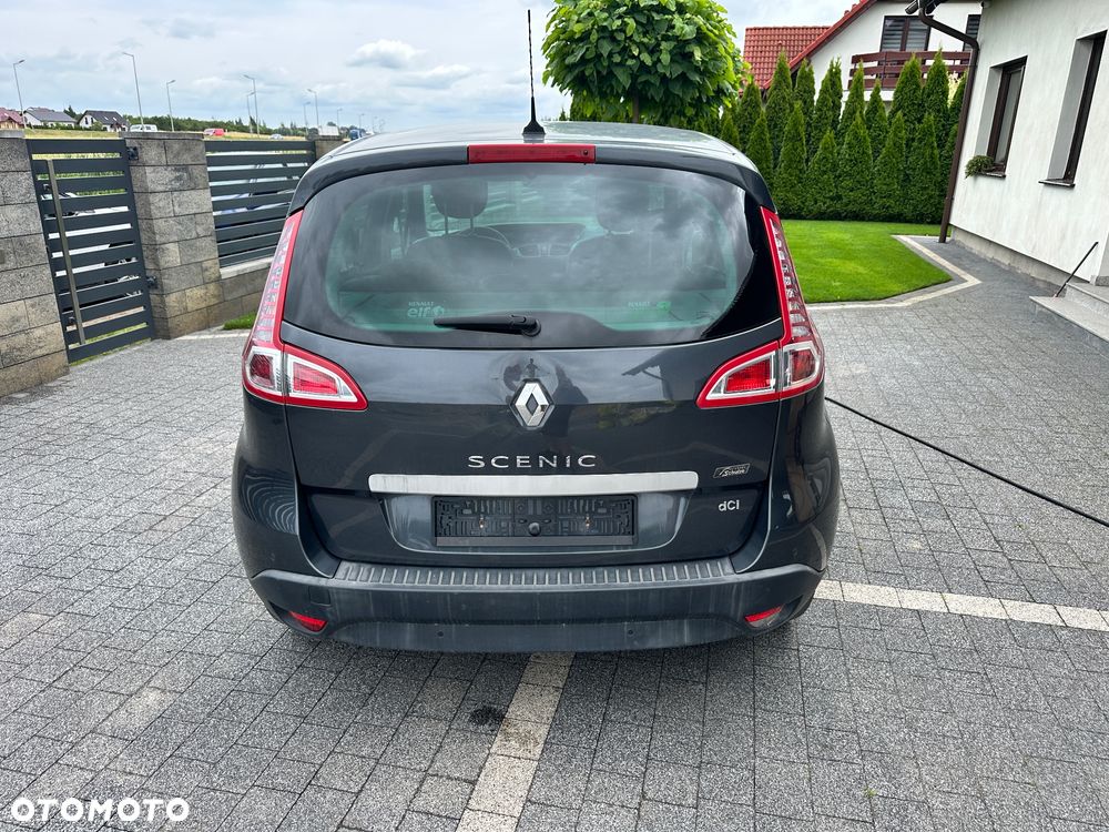 Renault Scenic 1.6dCi Energy Bose Edition - 10