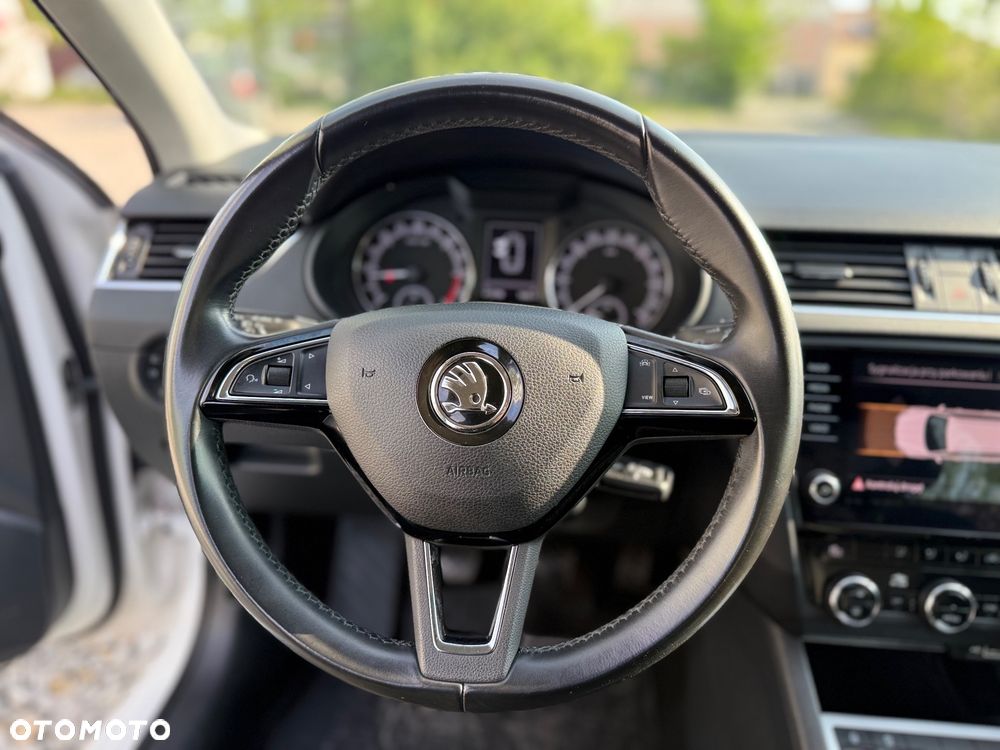 Skoda Octavia 1.6 TDI SCR Style - 11