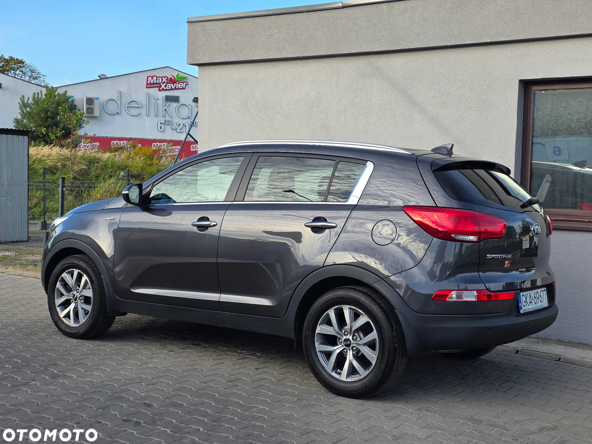 Kia Sportage - 4