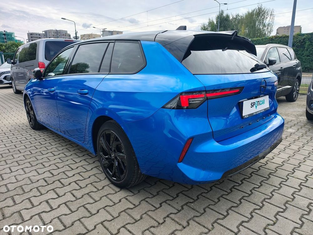 Opel Astra 2023