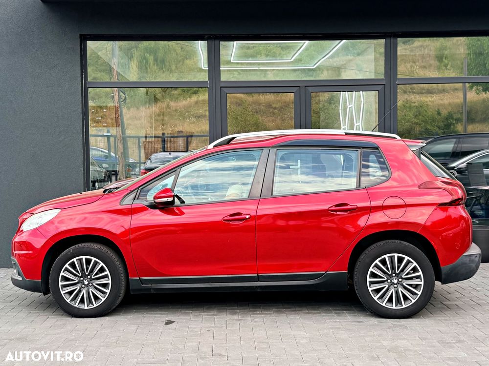 Peugeot 2008 PureTech 110 Style - 11