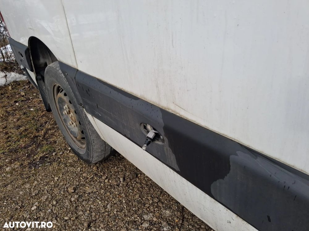 Renault Master Furgon L3H2 2.3 dci - 17