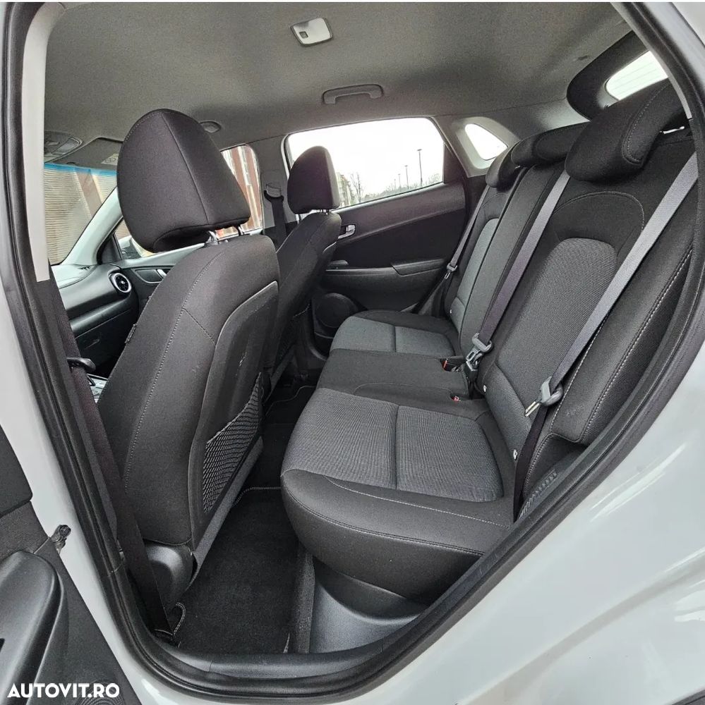 Hyundai KONA 1.6 CRDi 48V-Hybrid DCT Prime - 11