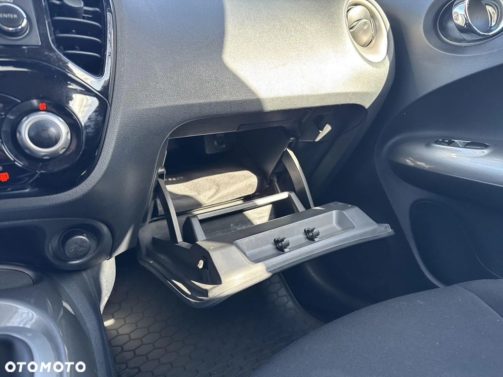 Nissan Juke 1.2 DIG-T Acenta EU6 - 19