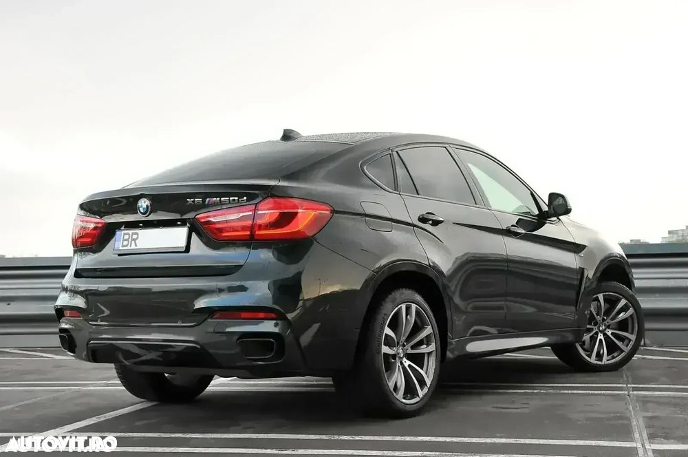 BMW X6 M M50d - 12