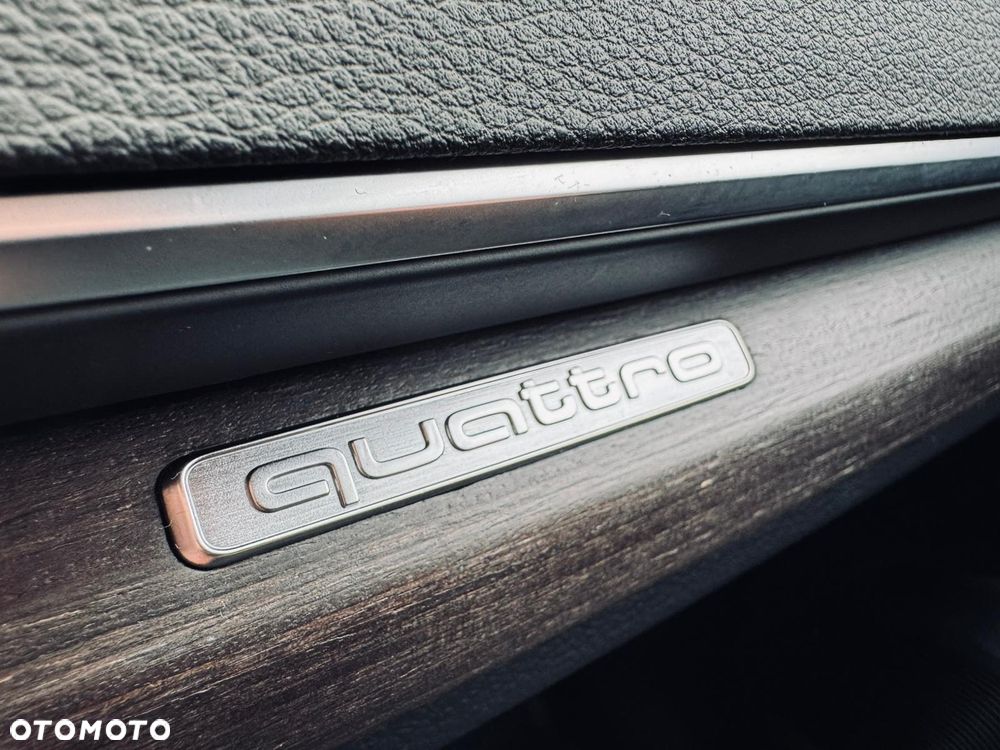 Audi Q5 45 TFSI quattro S tronic S line - 37